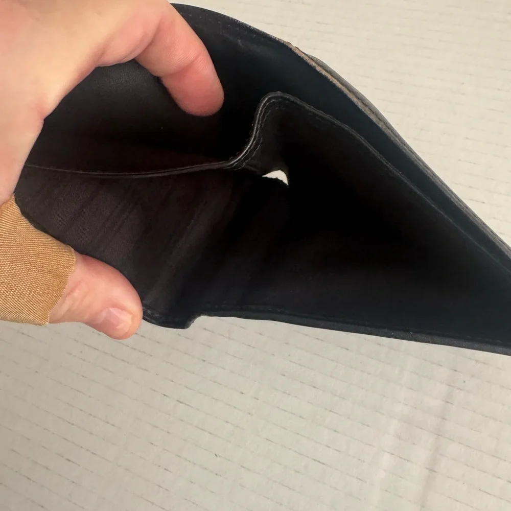 Tumi Classic Black Leather Wallet